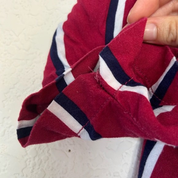 ❤️Free with Purchase❤️ UK button-up - Picture 10 of 12